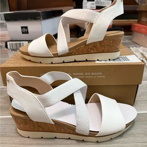 Dr. Scholl's Strappy White Sandals - Just Cute